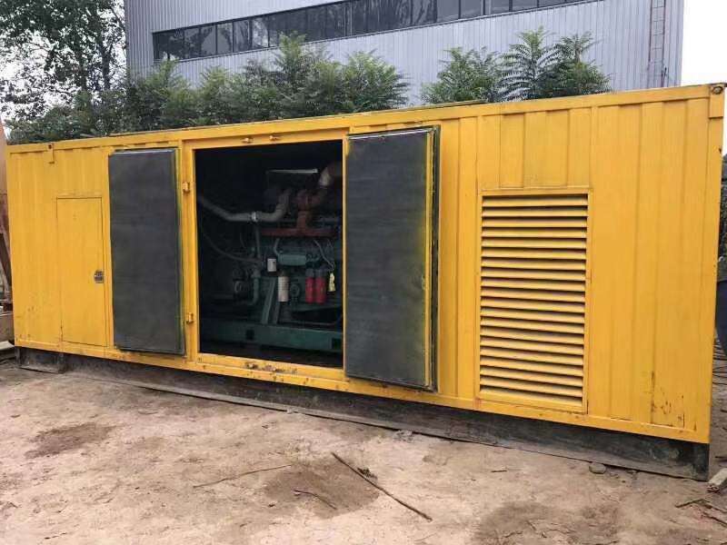 工业园区柴油发电机组滤清器内充满机油但压力不足如何进行故障排查？