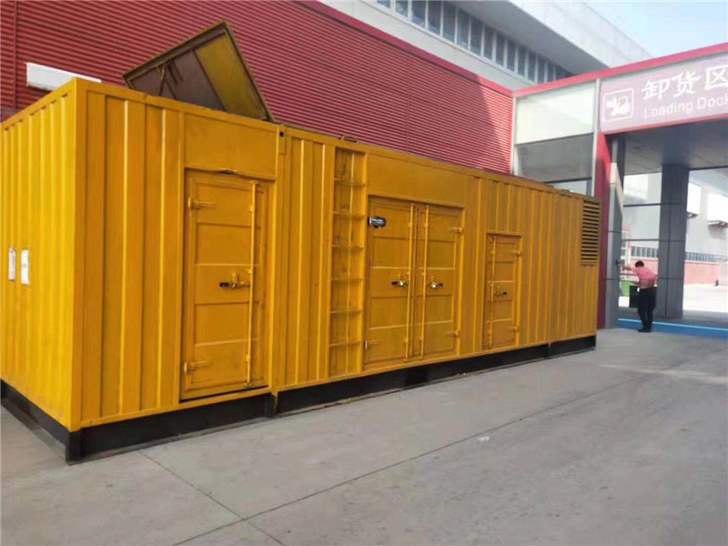 工业园区国内外发电机组租赁合同在明确设备维护责任方面有哪些不同做法？